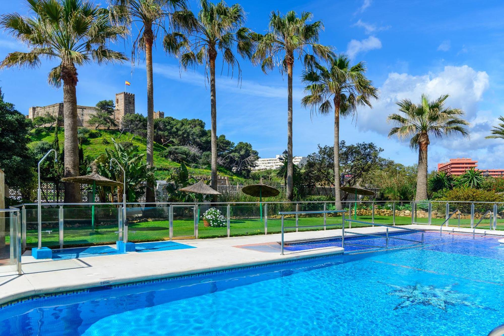My House Solo Familias Fuengirola